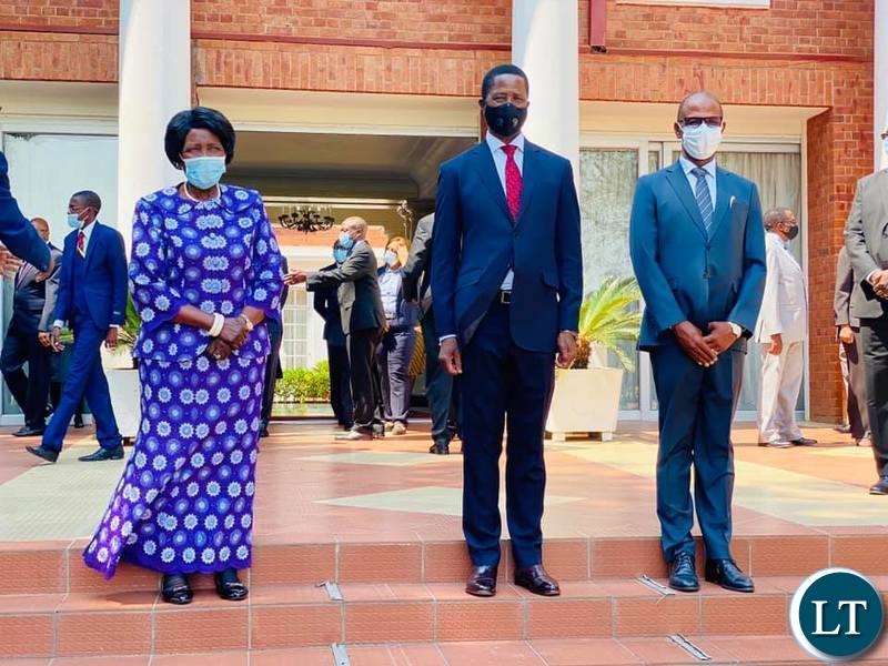new Bank of Zambia Governor Mr Christopher Mphanza Mvunga with President Lungu at the Swearing in Ceremony together with VIce President Inonge Wina