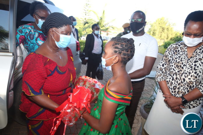 FIRST LADY ESTHER LUNGU-YUNIKE ZULU