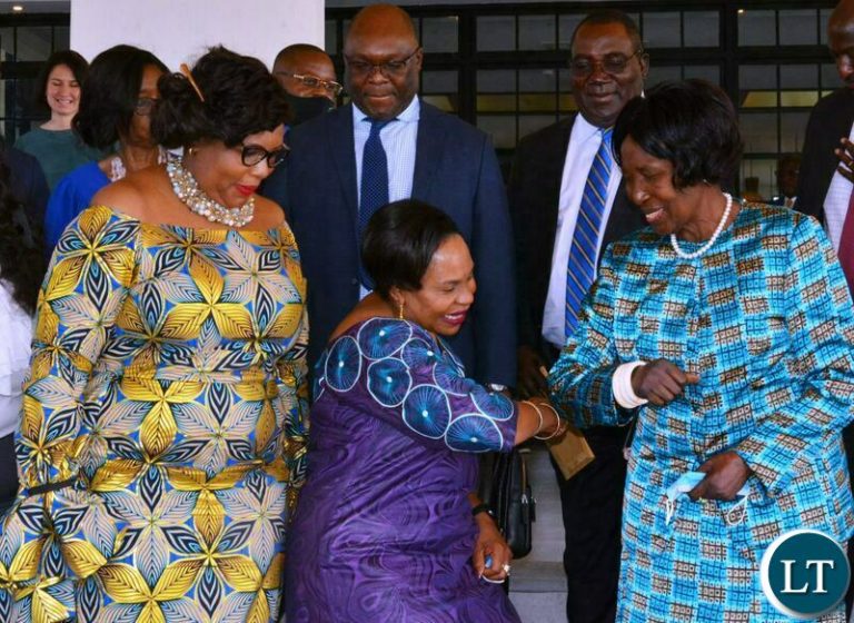 Devise Strategies to  Help Countries Regulate Social Media-Vice President
