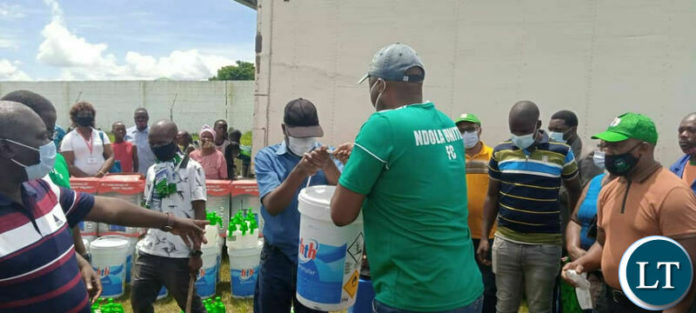 Kabushi Member of Parliament Bowman Lusambo hands over Covid-19 materials to schools and clinics in Kabushi Kabushi Member of Parliament Bowman Lusambo hands over Covid-19 materials to schools and clinics in Kabushi