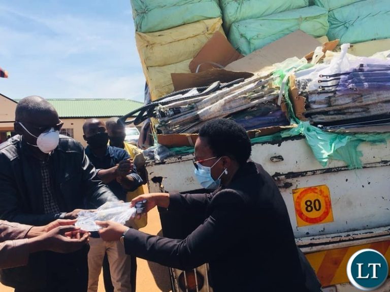Over 500 headmen from  Eastern Province  pledge  support to President  Lungu and  PF for the August 2021 general elections