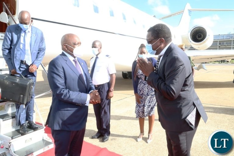 Botswana declares a 7-day mourning period following the death of Zambia’s founding President Kenneth Kaunda