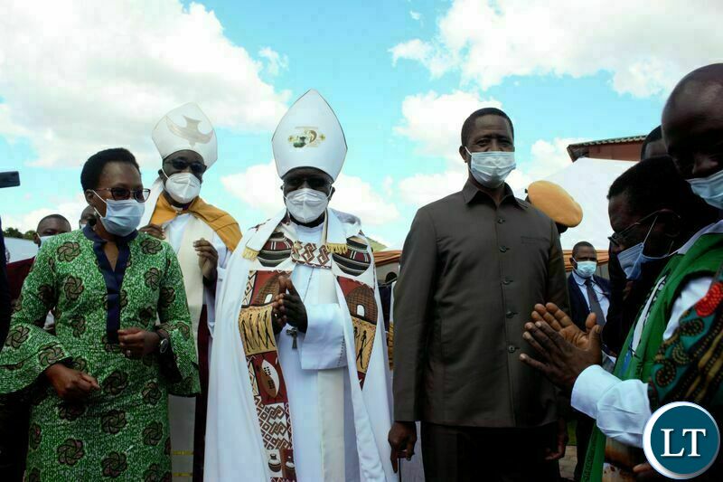 PRESIDENT Edgar Lungu, Anglican Archbishop of Central Africa, Albert Chama ( Middle) and Eastern Province Permanent Secretary, Veronica Mwiche, during the commissioning of the John Osmas Anglican Church building in Chipata yesterday. PICTURE BY STEPHEN MUKOBEKO/ZANIS