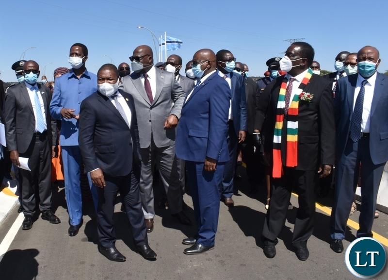 Heads of states touring the Kazungula bridge shortly before official opening