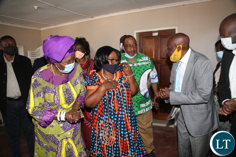 Senior Chief Chitimukulu of the Bamba speaking people confers Vice President Inonge Wina and President Edgar Lungu presidential running mate Prof. Nkandu Luo seated on the floor during the courtesy call at his palace in Mungwi yesterday. Saturday, May 22, 2021. Picture by ROYD SIBAJENE/ZANIS