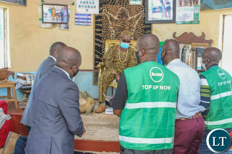 Transport and Communications Minister Mutotye Kafwaya leads the Zamtel delegation in paying a courtesy call on Senior Chief Mununga’s at his Palace in Nchelenge District.