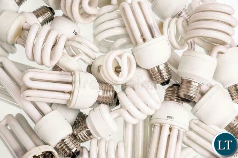 Theft of energy saving bulbs angers REA