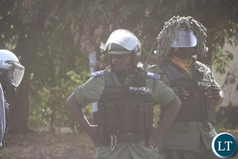 Police Fight battles with ECL-PF Faction in Mpika