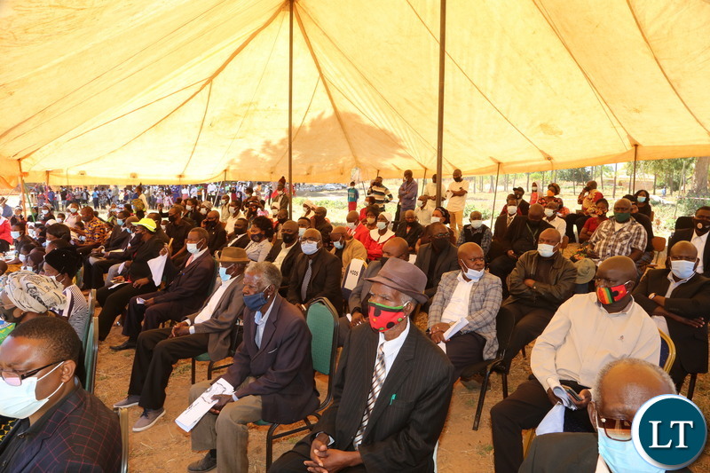 Lubwa Mission Residents gather in number to mourn the late first Zambian President Kenneth Kaunda during the arrival of the remains of the late first Zambian President Kenneth Kaunda at Lubwa mission school ground in muchinga