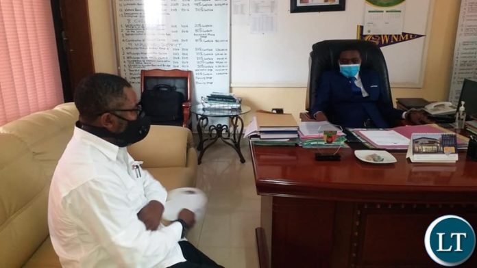 Northern Province Permanent Secretary Royd Chakaba meeting with Neria's Investments General Manager Mr Martin Chaikatisha