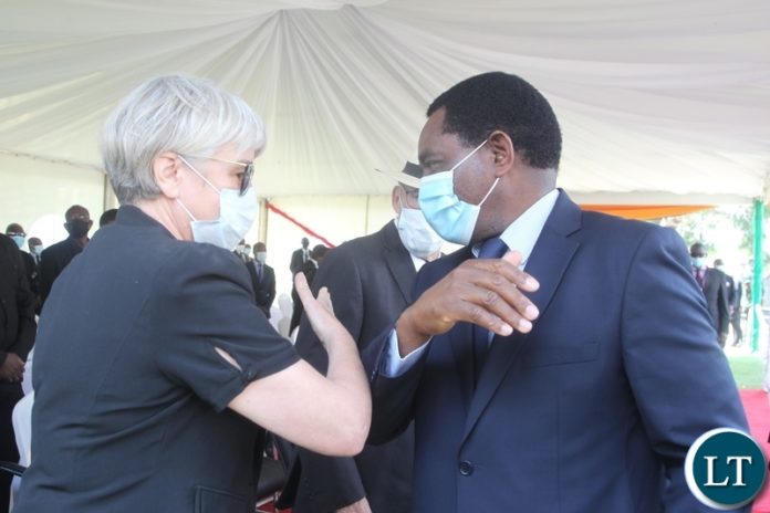 PRESIDENT Hakainde Hichilema is welcomed by Charlotte Scott at the burial and Funeral Service of Late former Cabinet Minister Hon. Simon Ber Zukas in Lusaka. PRESIDENT Hakainde Hichilema is welcomed by Charlotte Scott at the burial and Funeral Service of Late former Cabinet Minister Hon. Simon Ber Zukas in Lusaka.