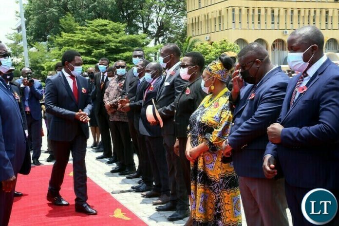 President Hakainde Hichilema interacts Cabinet Ministers during the remembrance day of the first World War at the Cenotaph in Lusaka yesterday. Sunday, November 14, 2021. Picture by ROYD SIBAJENE/ZANIS President Hakainde Hichilema interacts Cabinet Ministers during the remembrance day of the first World War at the Cenotaph in Lusaka yesterday. Sunday, November 14, 2021. Picture by ROYD SIBAJENE/ZANIS