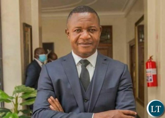 Minister of Sport, Youth and Arts Elvis Nkandu