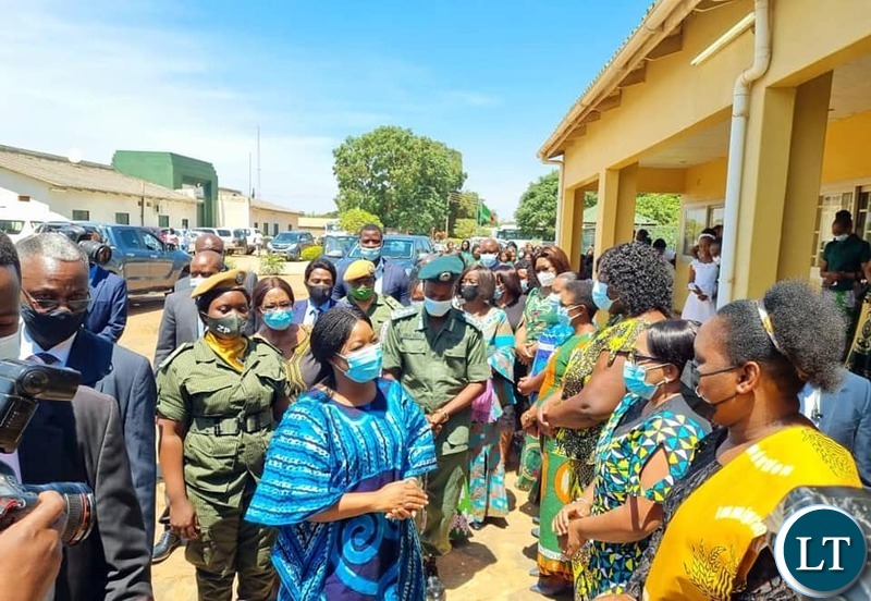 First Lady Mrs Huchilema visiting the Lusaka Central Female Correctional Centre.