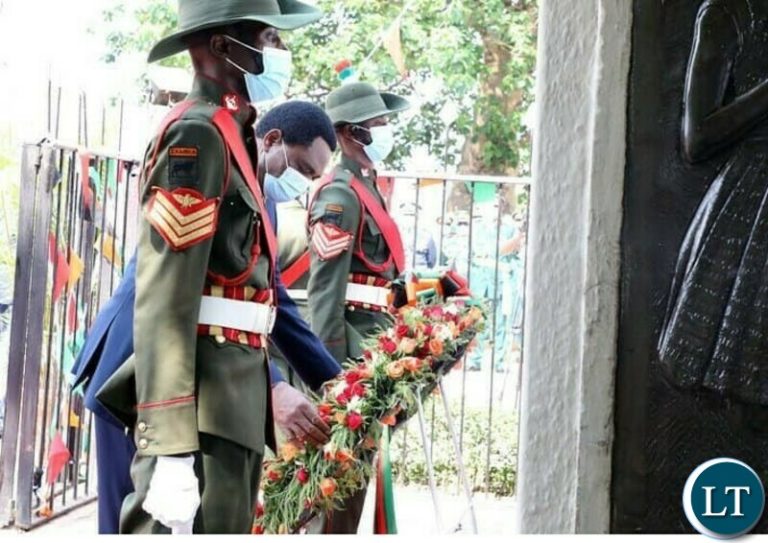 President Hichilema lays wreaths at Freedom statue