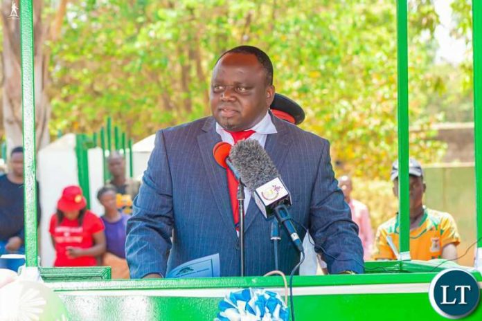 Minister of Mines and Minerals Development, Paul Kabuswe