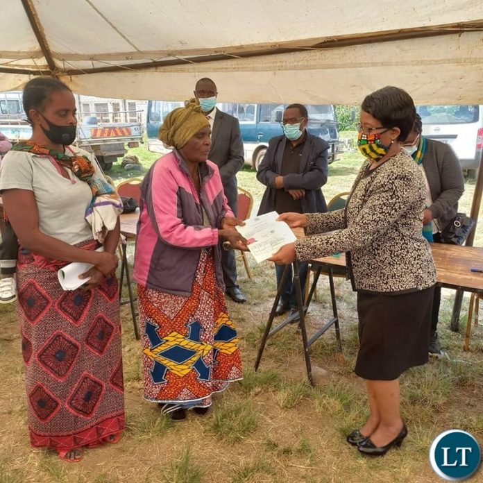 Ministry of Lands permanent secretary Daphne Chabu