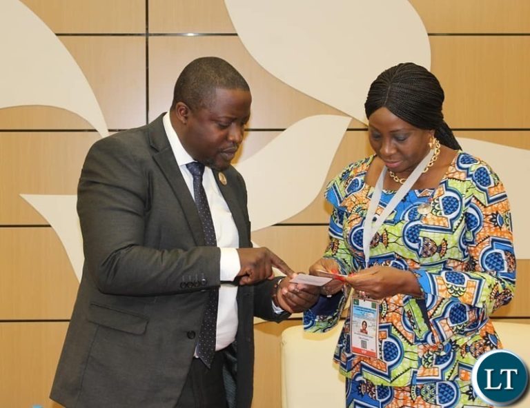 Kakubo holds  bilateral meeting meeting with  counterpart from Côte d’Ivoire