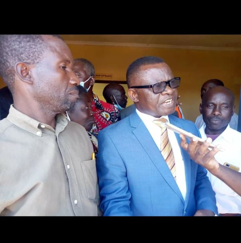 Mwinilunga MP threatens to recommend incompetent council workers for dismissal