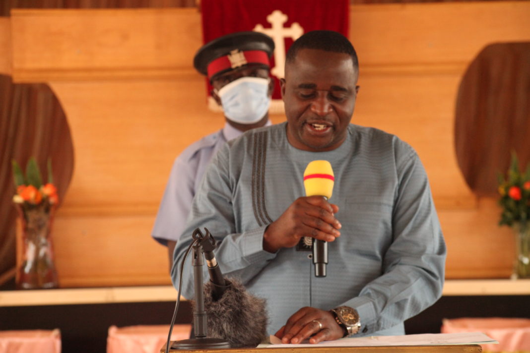 Kamalata talks to community leaders in hostile compound of Chibolya to accept Enumerators