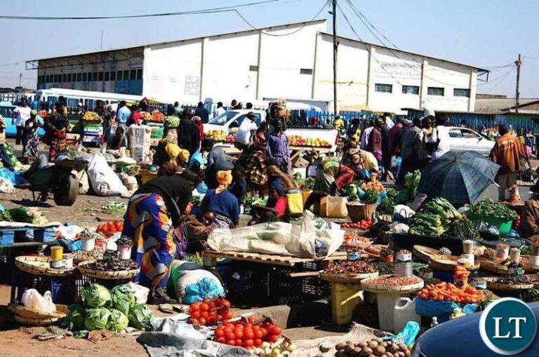 Kasama street vendors defy directive to vacate the streets