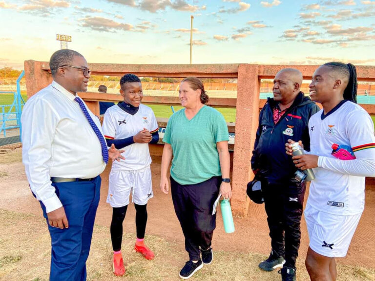 Lisa Cole joins Copper Queens technical bench