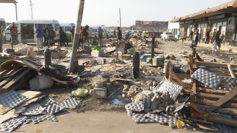 Ndola city Council removes  street vendors