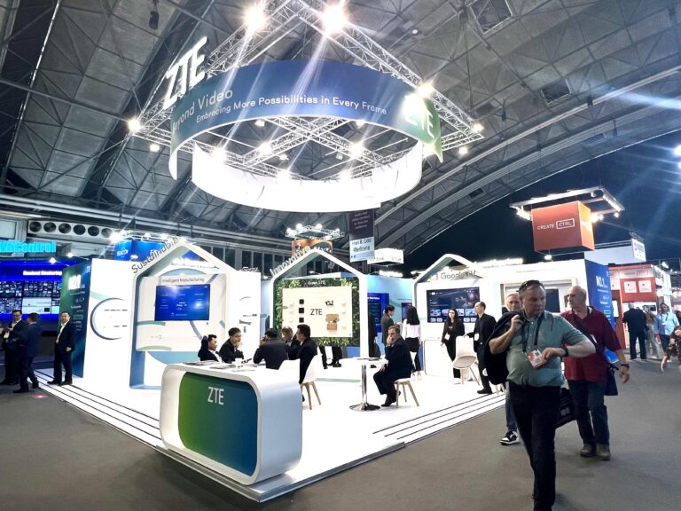 ZTE Chairman to visit Zambia for talks on setting up a smart phone factory
