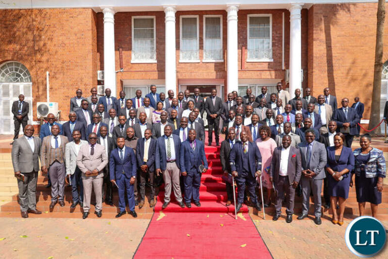 President Hichilema Meets with Mayors and Council Chairpersons to Accelerate Development and Fight Corruption