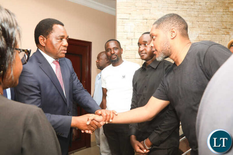 President Hichilema Visits Dr.Mwanawasa’s Funeral House