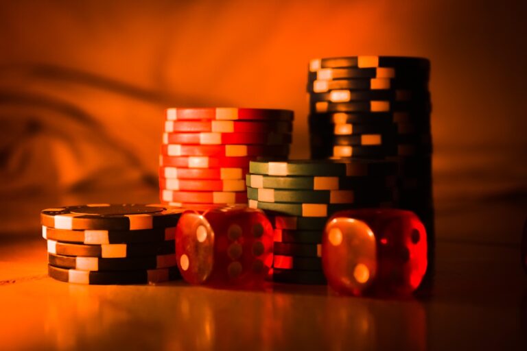 The Rise of Online Casinos: Why Players Are Shifting from Land-Based to Digital Platforms