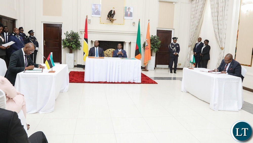 Mozambique Daniel Chapo invites Zambia to invest in Mozambique’s Energy sector