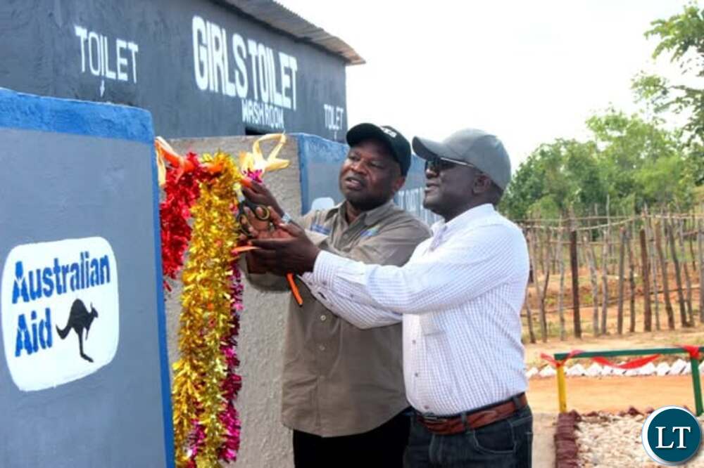 Kafue’s Chanyanya school receives a donation of desks