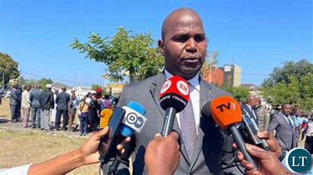 Mozambique President arrives in Zambia