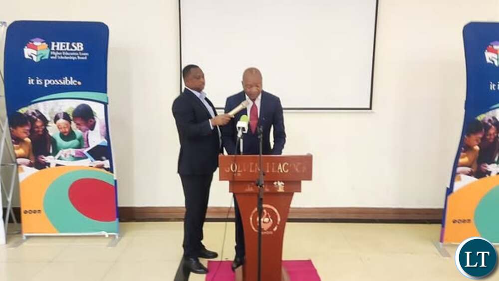Education Minister Urges Media Partnership for Education Reform