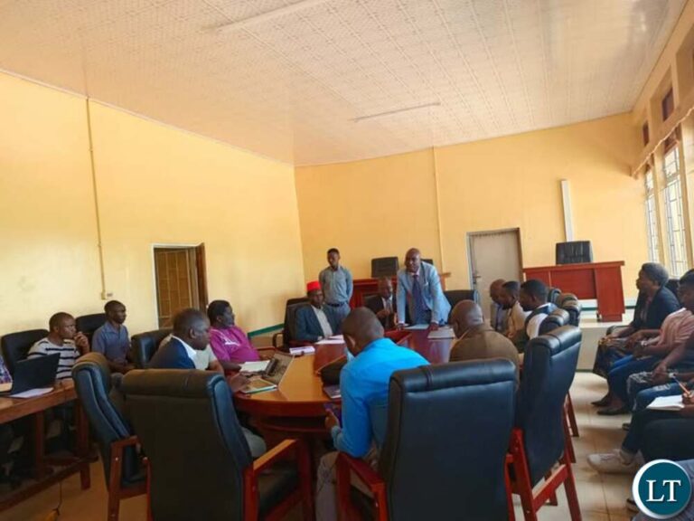 Mungwi DC counsels civil servants