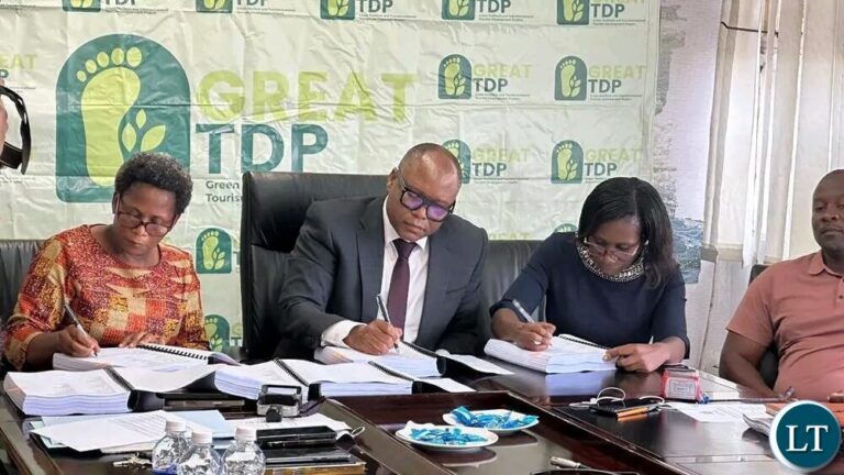 Govt signs contract to upgrade Livingstone roads