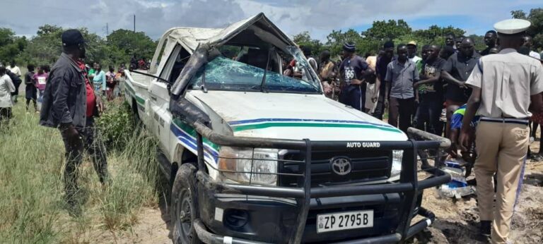 12 Injured After Vehicle Carrying Bodies of Mother and Children Overturns