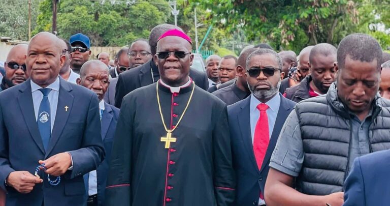 Banda tells politicians to keep campaigns out of worship spaces