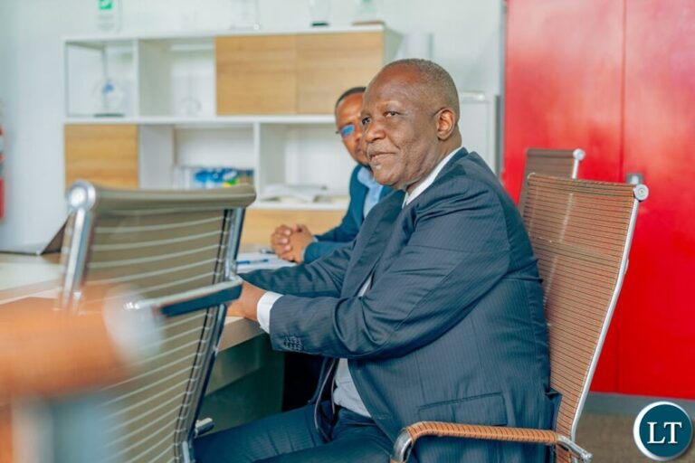 Former Minister of Technology applauds BongHive for advancing technology