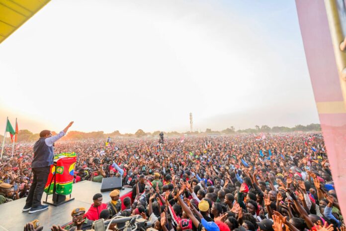 Thousands turn up to listen to President Hichilema in Western Province